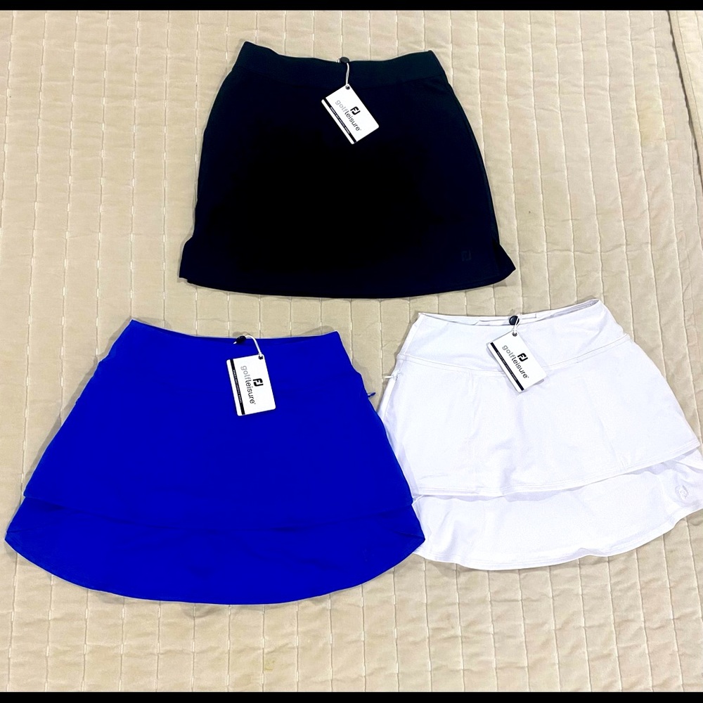4 brand new FootJoy golf skorts